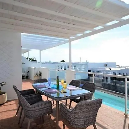 Villa Rambla - Lovely 3 Bedroom - Sea Views - Perfect For Families *